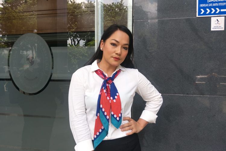 Jenny Cortez saat ditemui usai sidang di Pengadilan Negeri Jakarta Pusat, Selasa (10/3/2020).