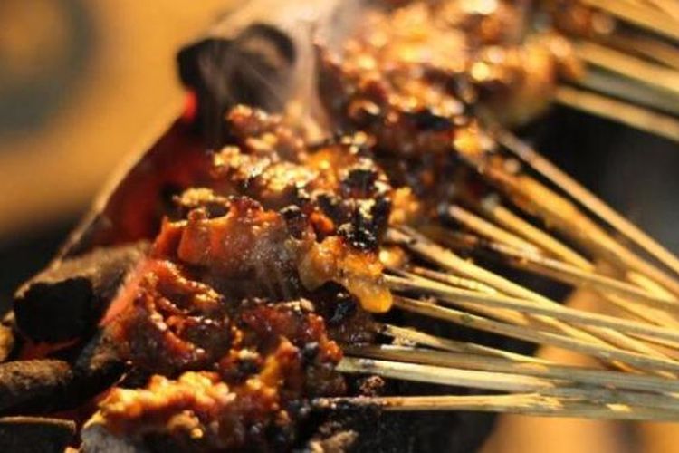 Hidangan Sate Kere, di Jalan Goden km 7, Dusun Gesikan, Kelurahan Sidomulyo, Kecamatan Goden, Kabupaten Sleman. 