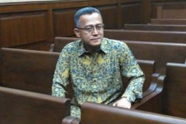 Ketua PTUN Medan Tripeni Irianto Putro 