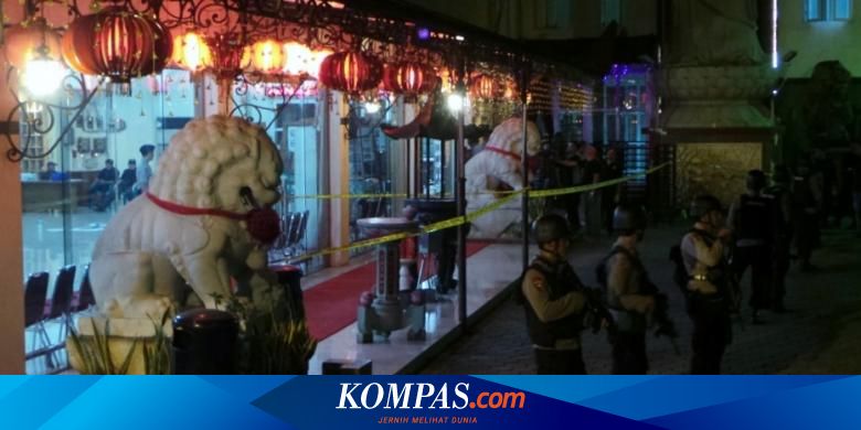 Bom di Vihara Ekayana Terkait Jaringan Abu Umar?