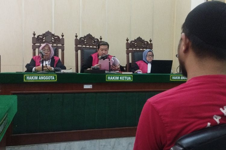 Terdakwa Produsen Vape Narkoba di Medan Divonis 9 Tahun Penjara