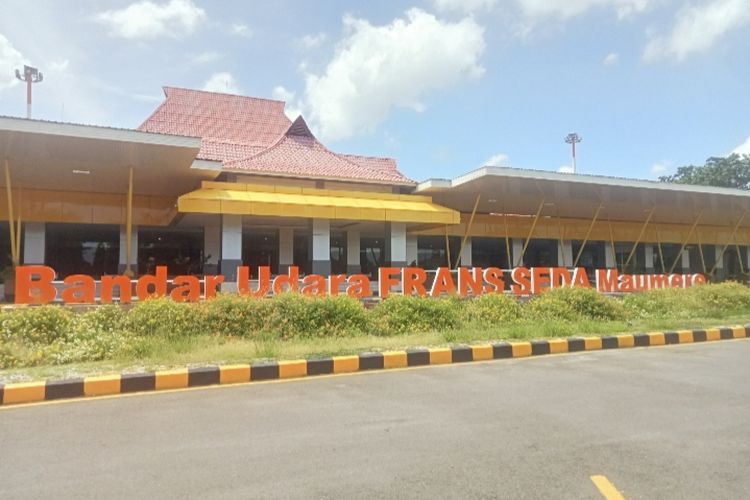 Bandara Fransiskus Seda Maumere, Flores, NTT.