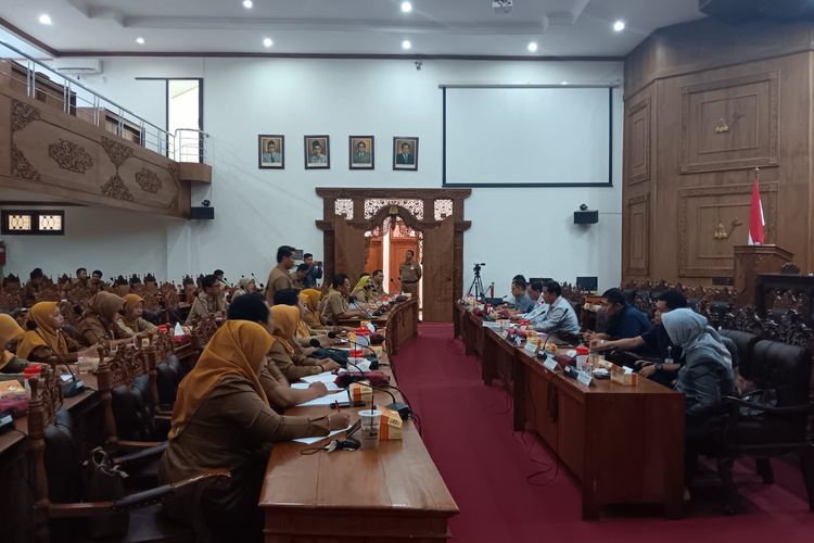 PPPK Paruh Waktu Mengadu ke DPRD Pati, Minta Prioritas CASN dan Kenaikan Honor