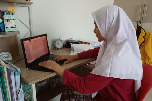 Kemendikbud Minta Sekolah Tidak Bebani Siswa Tuntaskan Kurikulum