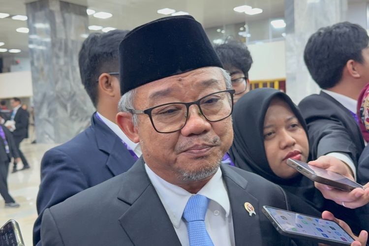 Renovasi 100.000 Sekolah Ditargetkan Mulai 2027, Mendikdasmen Masih Ajukan Anggaran