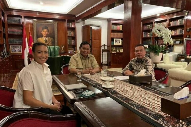 A file photo of Rahayu Saraswati Djojohadikusumo (left) meets her uncle Prabowo Subianto (center), who is the Chairman of Gerindra Party, and Sufmi Dasco Ahmad (right), a spokesperson for the Gerindra Party dated June 29, 2020.   