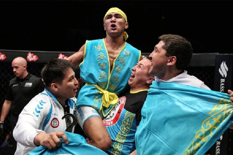 Petarung ONE Championship asal Kazakhstan, Kairat Akhmetov.