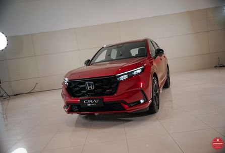 Honda CR-V Hybrid Mengaspal di GIIAS 2023