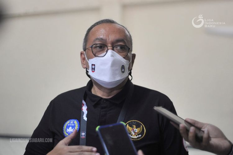 Ketua Orginizing Committee (OC) Piala Menpora 2021, Akhmad Hadian Lukita, mengimbau supaya warganet tidak gaduh dalam menyikapi video profokatif yang beredar di tengah laga Persib Bandung vs Bali United.