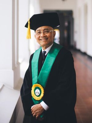 Prof.Dr.dr Aman Pulungan Sp.A (K)