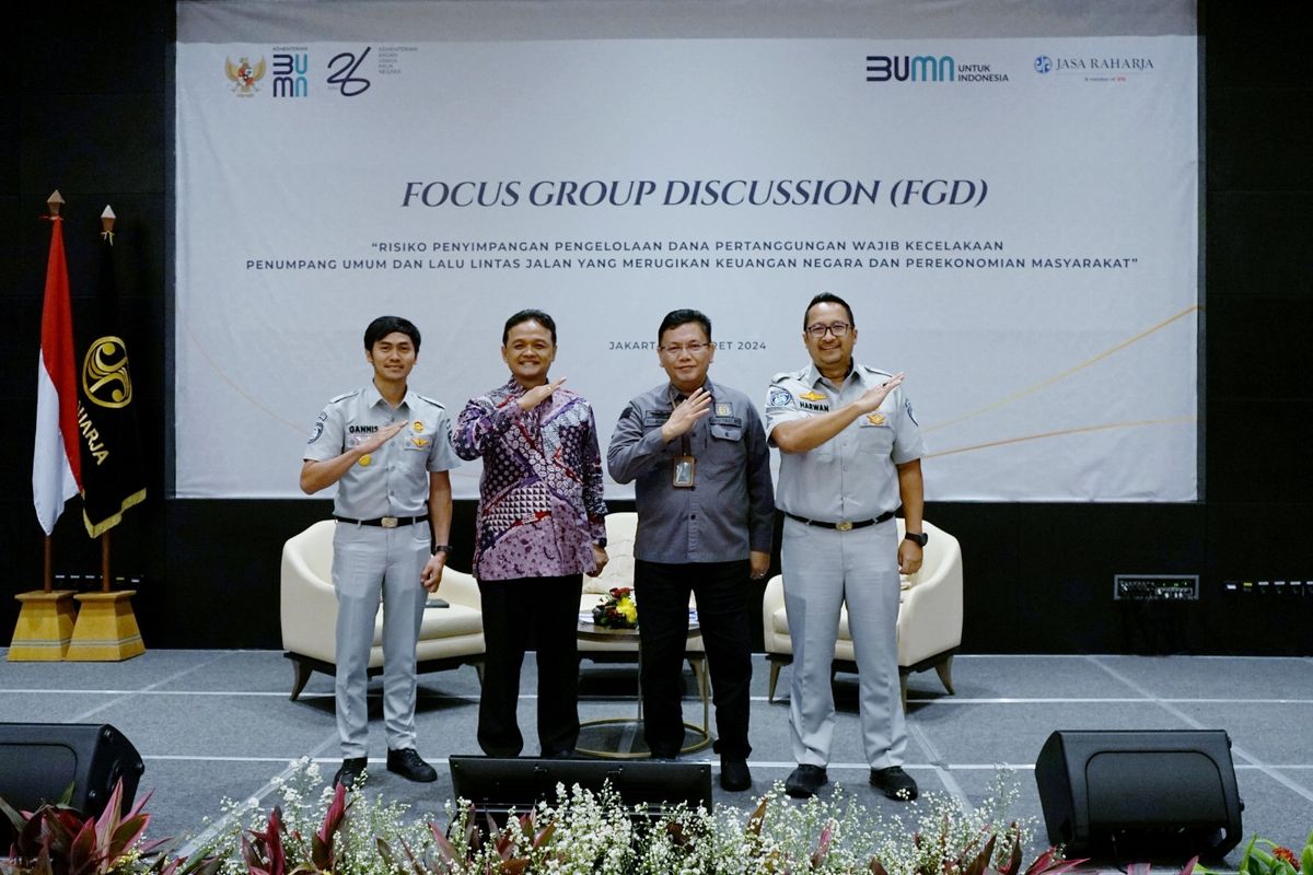 Jasa Raharja bersama Kejasaan Agung focus group discussion (FGD) bertajuk ?Risiko Penyimpangan Dana Pertanggungan Wajib kecelakaan Penumpang Umum dan Lalu Lintas Jalan yang Merugikan Keuangan Negara dan Perekonomian Masyarakat? di Ballroom Kantor Pusat Jasa Raharja, Rabu (27/3/2024) 