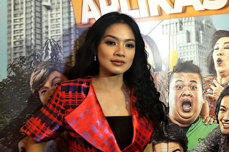 Titi Kamal saat ditemui usai screening film Sesuai Aplikasi di XXI Senayan City, Jakarta Pusat, Kamis (29/11/2018).