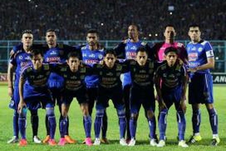 Skuat Arema Cronus. 