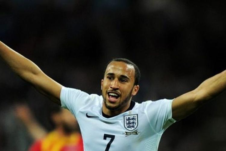 Pernyataan Andros Townsend Usai Terlindas Roller Pemadat Lapangan di Thailand