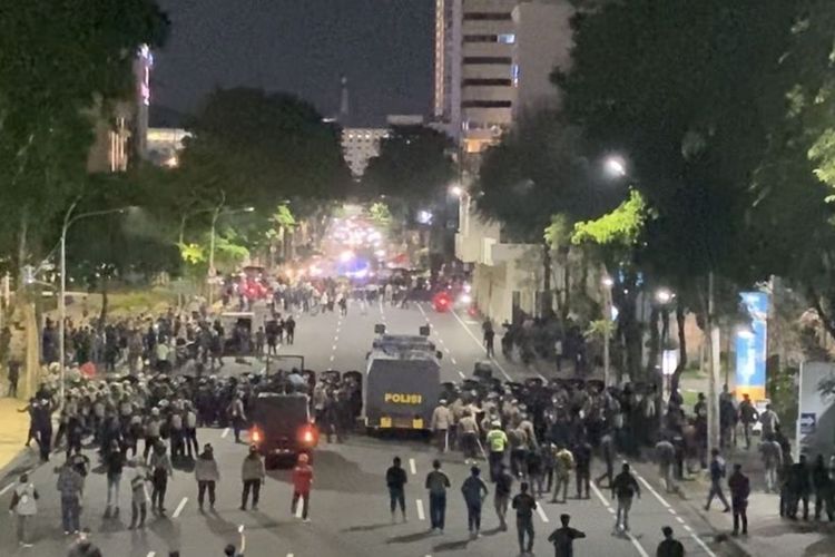 Ditangkap Saat Demo di Grahadi Surabaya, 6 Orang Positif Narkoba