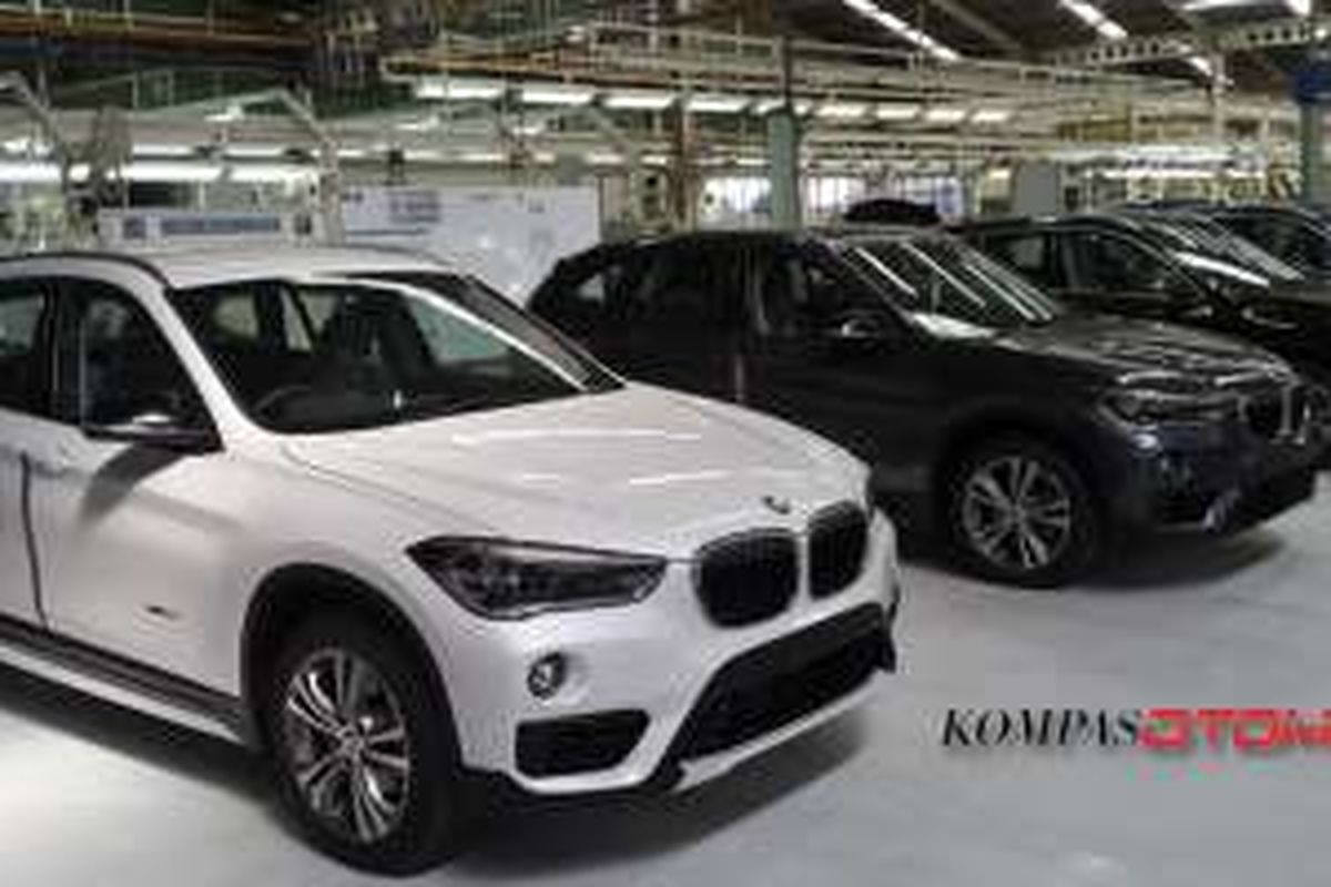 All-New BMW X1di pabrik perakitannya di Sunter, Jakarta Utara, Rabu (11/5/2016).`