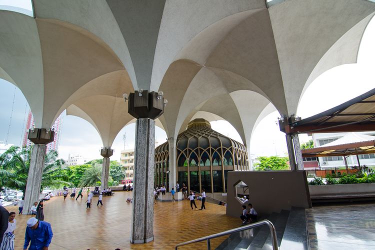 Islamic Center of Bangkok, salah satu masjid di Bangkok, Thailand yang dapat dikunjungi.