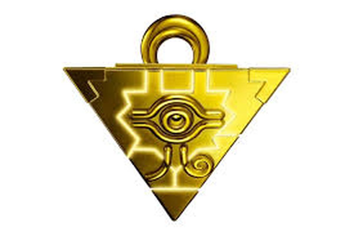 Gambar millenium puzzle di serial Yu-Gi-Oh.