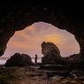 Indahnya Sunset Pantai Mbuluk, Bisa Dilihat dari Resto Segara