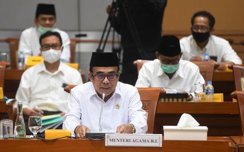 Indonesia’s Religious Affairs Minister Tests Positive for Covid-19