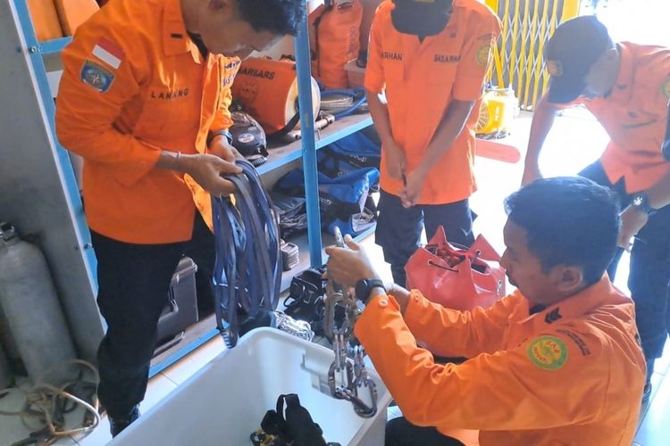 Pendaki Swiss yang Jatuh di Rinjani Diterbangkan ke Bali Pakai Helikopter