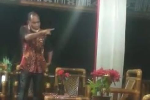 Aksi Bupati Alor Marah terhadap Menteri Risma, Protes Bantuan PKH 