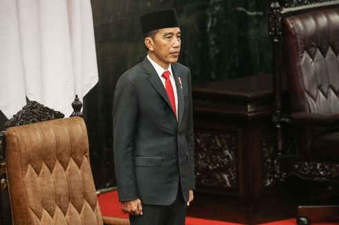 Jokowi Jenguk Wiranto di RSPAD