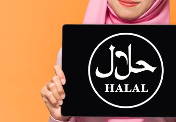 Bantu UMKM, Kemenag Cirebon Terbitkan 1.836 Sertifikat Halal