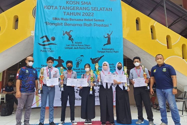 Siswa/i ketika kompetisi Olahraga Siswa Nasional Tahun 2022 tingkat SMA se-Kota tangerang Selatan