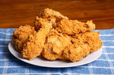 Cara Goreng Ayam Krispi Agar Tidak Menyerap Minyak Berlebih dan Lebih Sehat