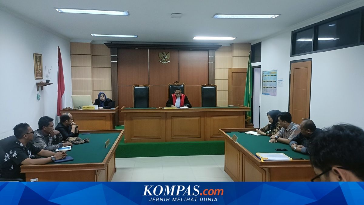 Gugatan Tersangka Pembunuhan Anak Politisi PKS Ditolak, Polisi: Asumsi Salah Tangkap Terpatahkan~TR

Klik untuk baca: