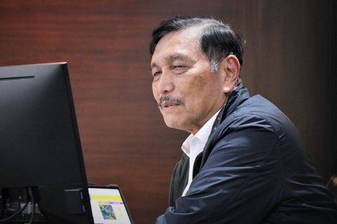 Luhut: Kita Harus Mulai Berpikir Hidup Berdampingan dengan Covid-19