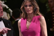 250.000 Orang Desak Melania Trump Pindah dari New York