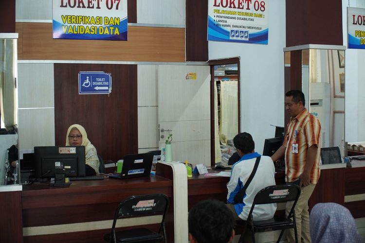 WFH ASN di Lumajang, 6 Dinas Ini Tetap Wajib Ngantor: Surat Izin Tak Berlaku