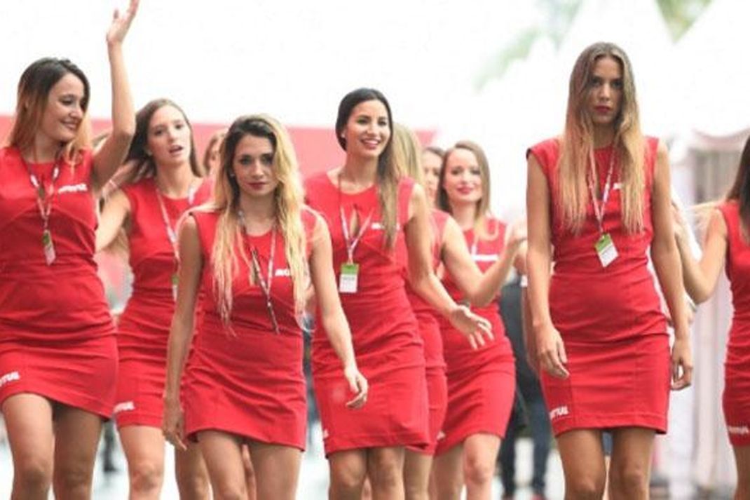 Paddock Girls GP Argentina - 1