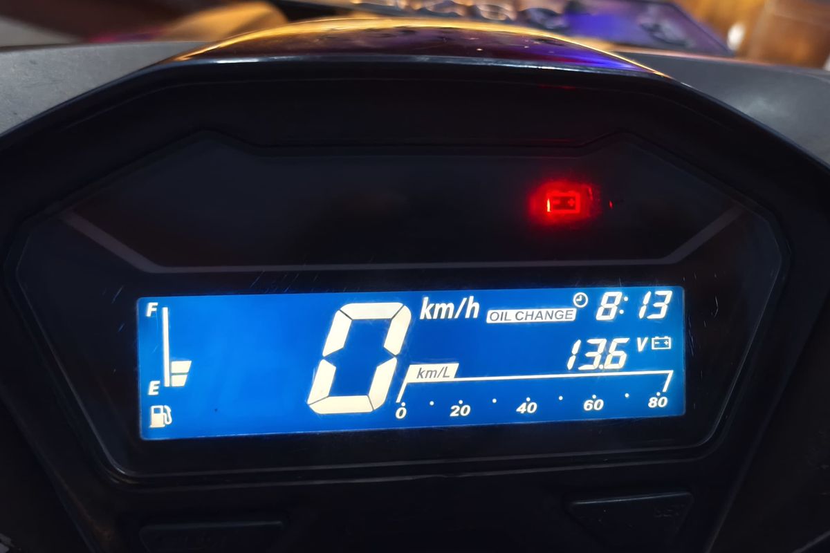 Lampu indikator aki Honda Vario menyala