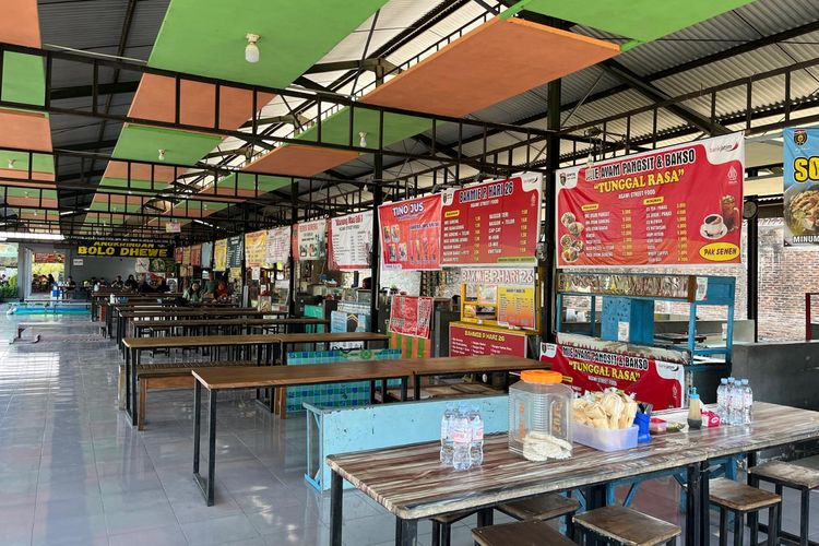 Keluh Kesah PKL Ngawi Street Food, Jualan Makin Sepi, Terus Merugi