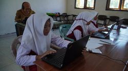 Sekolah Lenyap Diterjang Erupsi Semeru, 21 Siswa SD di Lumajang Ujian TKA Bergantian