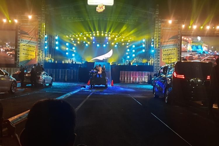 NOAH membuka konser Danamon New Live Experience Vol 2 hari kedua lewat lagu Separuh Aku di JIExpo Kemayoran, Jakarta Pusat, Sabtu (20/11/2021)