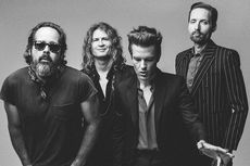 Lirik dan Chord Lagu The Getting By - The Killers