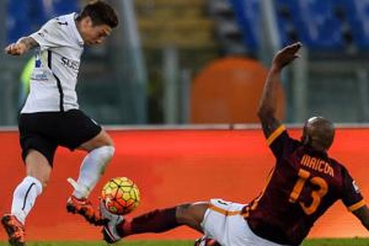 AS Roma dipermalukan 0-2 oleh Atalanta di Stadion Olimpico, Minggu (29/11/2015). 