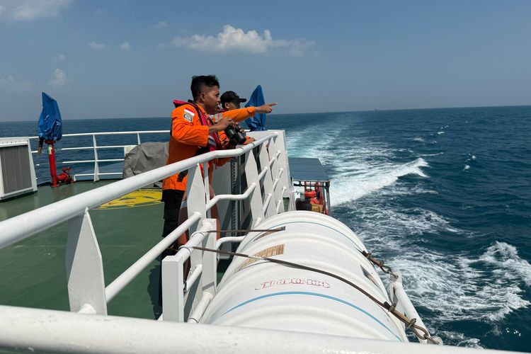 Tak Kebagian Pelampung, Penumpang KMP Mutiara Bertahan 2 Jam di Laut Pakai Galon Kosong