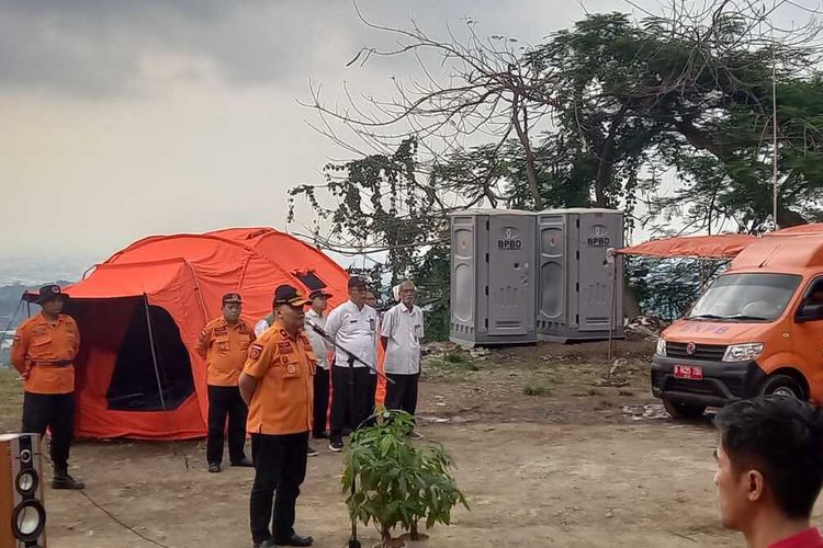 Posko Terpadu Kemanusiaan Arus Mudik Lebaran 2024 di Taman Tabanas Gombel, Kecamatan Banyumanik Semarang, Jawa Tengah (Jateng). 