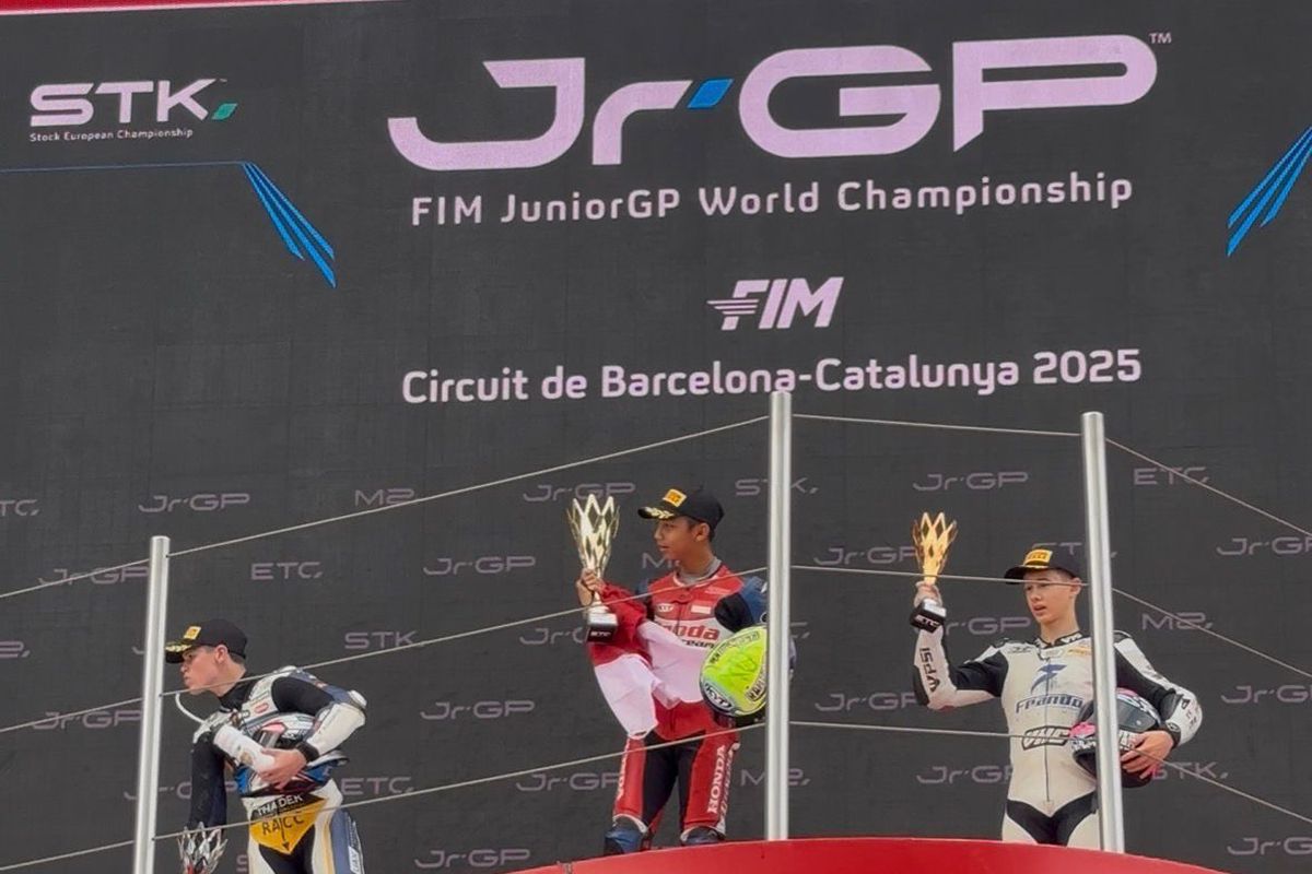 Kiandra Ramadhipa pebalap binaan Astra Honda Motor (AHM) berhasil naik podium 1 di ajang European Talent Cup, di Catalunya, Barcelona, Spanyol.