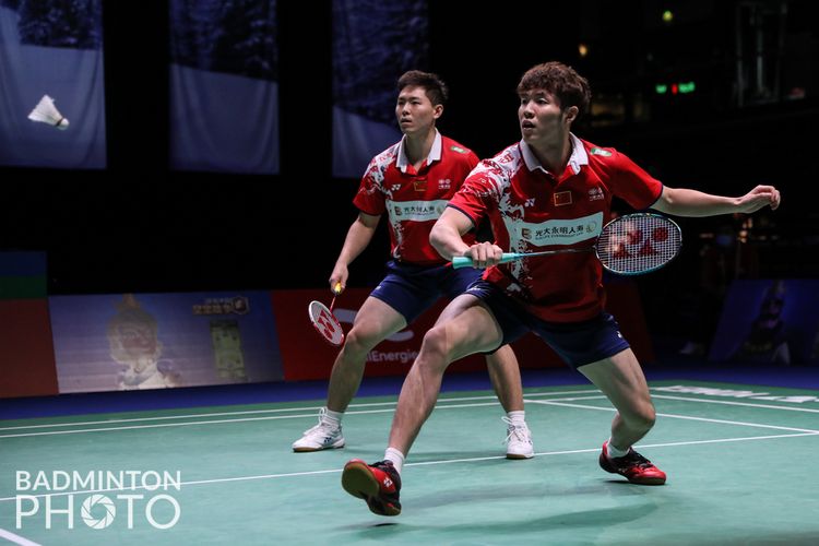 He Jiting/Zhou Haodong saat bertanding di final Piala Sudirman 2021 di Energia Areena, Vantaa, Finlandia, Minggu (3/10/2021) sore WIB.