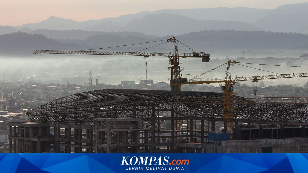 Investasi Terus Naik, Mengapa Lapangan Kerja Tak Ikut Melesat?