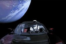 Elon Musk Kirim Mobil Tesla ke Mars