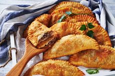 Resep Empanada Ayam Renyah, Camilan Mirip Pastel Panggang