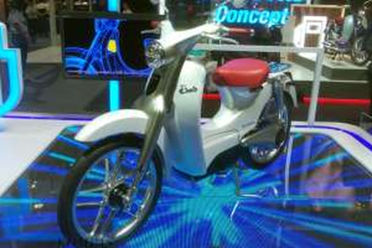 EV Cub, sepeda motor listrik buatan Honda yang dipamerkan di Bangkok International Motor Show 2016. Bentuk motor ini terinspirasi dari Super Cab, sepeda motor bebek buatan Honda yang sempat laris pada era 1970-an.