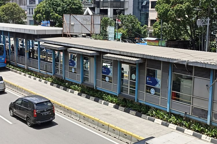 Halte Salemba, salah satu halte terdekat ke iMuseum IMERI FKUI di Senen, Jakarta Pusat, Selasa (19/3/2024).